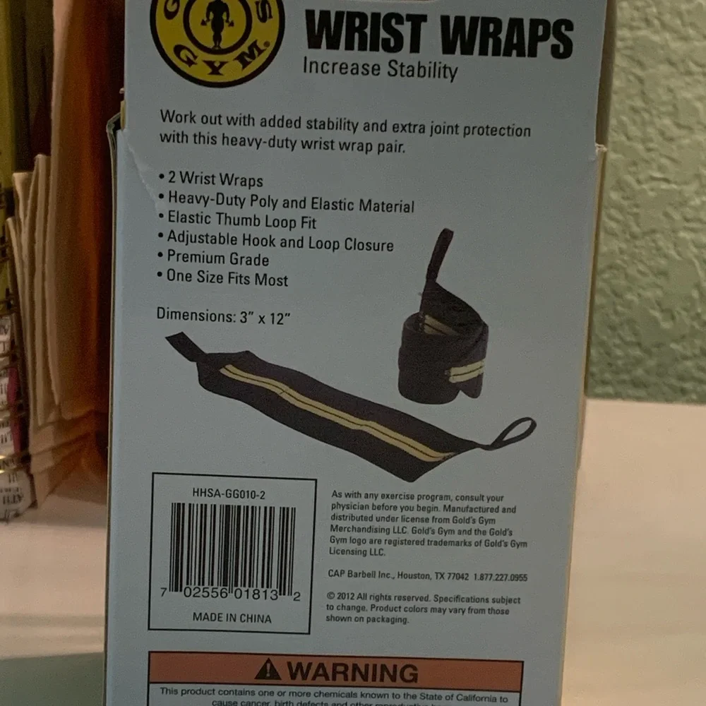 Gold’s Gym Black and Yellow Wrist Wraps